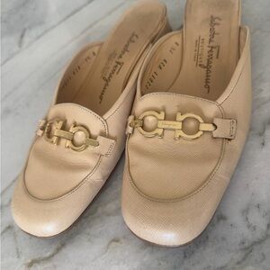 Salvatore Ferragamo Cream Loafers with Gold Detail